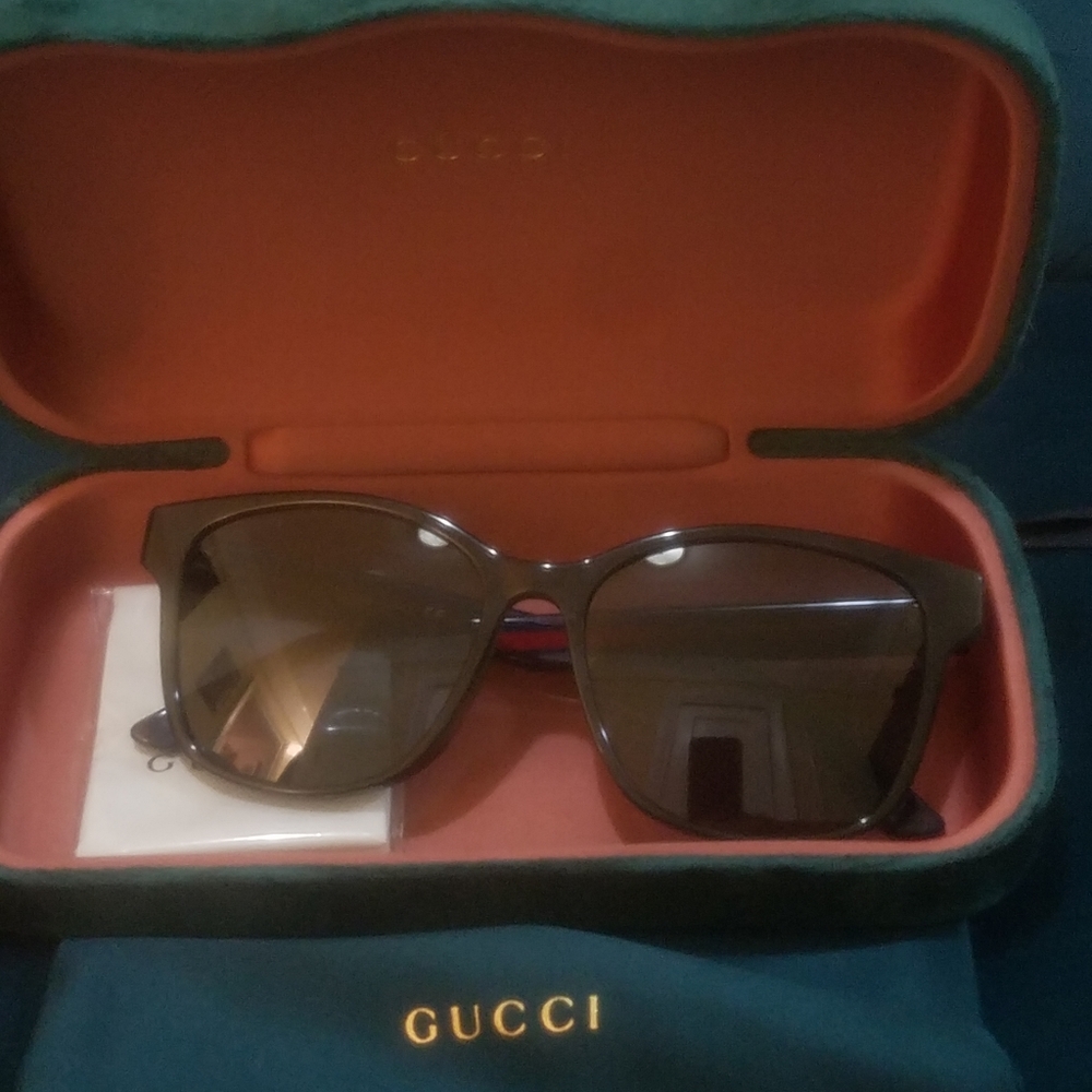 GUCCI WAYFARER SUNGLASSES RECTANGLE ACETATE SHADES